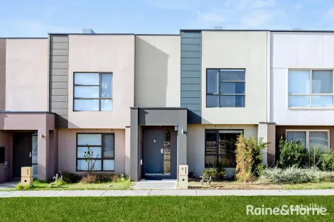 9 Dovetail Walk, Tarneit, VIC 3029