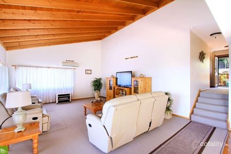 Property photo of 6 Willandra Place Koonawarra NSW 2530