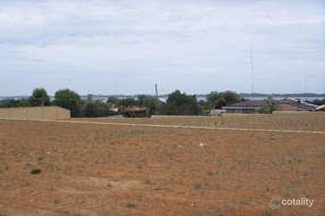 Property photo of 4 Eckersley Way Australind WA 6233