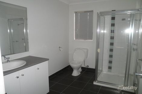Property photo of 4 Bluestone Court Point Cook VIC 3030