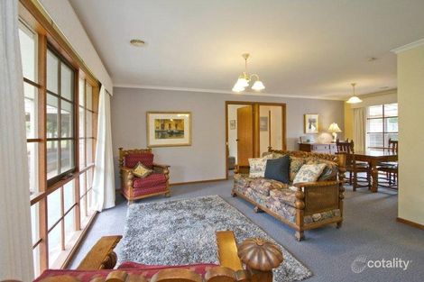 Property photo of 13 Stephens Place Somerville VIC 3912