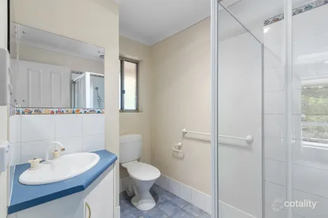 Property photo of 1 Roscrow Court Clare SA 5453