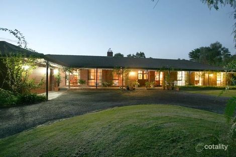 4 Renda Ct, Narre Warren North, VIC 3804