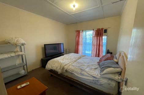 Property photo of 1/4 Vicki Close Emerald QLD 4720