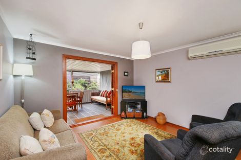 Property photo of 10 Camden Close Point Clare NSW 2250