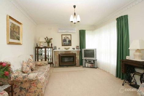 Property photo of 28 Wonganella Drive Keilor East VIC 3033