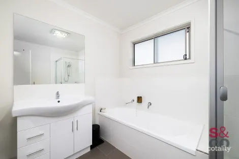 Property photo of 49 Turbayne Crescent Forde ACT 2914