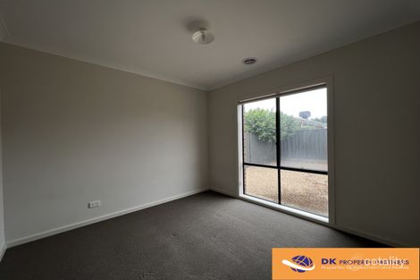 Property photo of 2 Angove Drive Tarneit VIC 3029