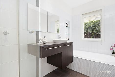 Property photo of 99 Hutton Street Thornbury VIC 3071