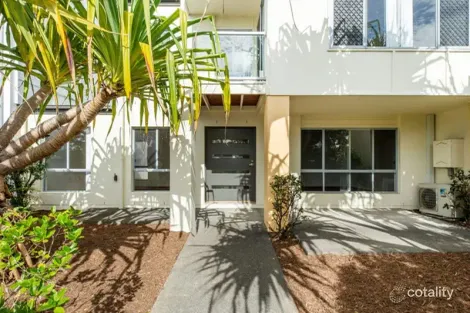 51 Sickle Ave, Hope Island, QLD 4212