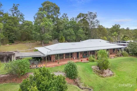 795 Mungar Rd, Grahams Creek, QLD 4650