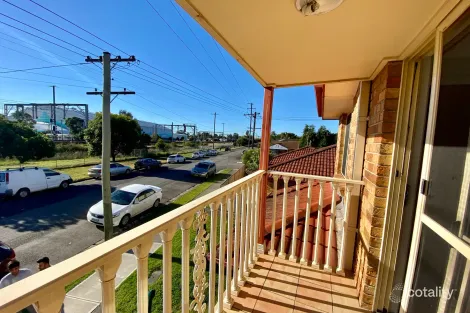 Property photo of 7/17 Graham Road Broadmeadow NSW 2292