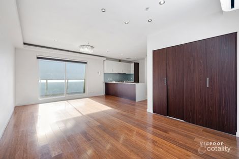 Property photo of 23/800 Elgar Road Doncaster VIC 3108