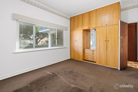 Property photo of 94 Stock Road Attadale WA 6156