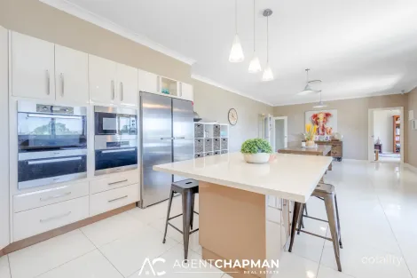 Property photo of 16 Robindale Court Robin Hill NSW 2795