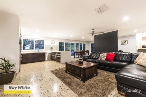 Property photo of 8 Tregenna Place Gooseberry Hill WA 6076
