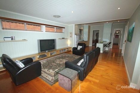 16 Llewellyn St, New Farm, QLD 4005