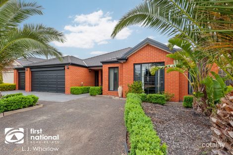 Property photo of 34 Massie Circuit Sunbury VIC 3429