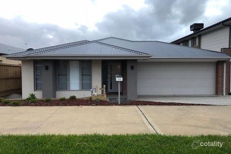 74 Hedgevale Dr, Officer, VIC 3809