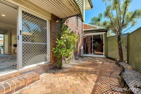 Property photo of 2/42 Brookfield Road Kedron QLD 4031