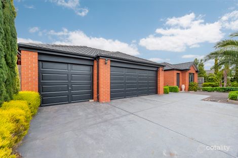 Property photo of 34 Massie Circuit Sunbury VIC 3429