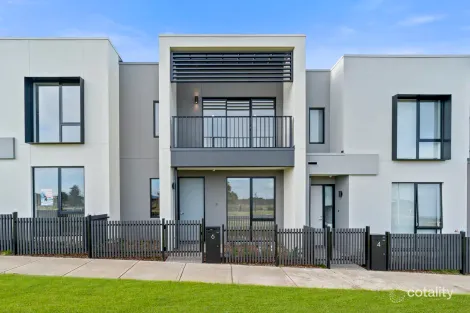 6 Lucan Walk, Donnybrook, VIC 3064