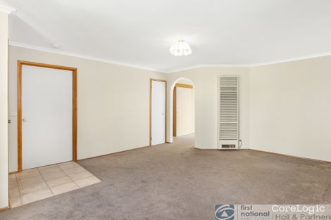 Property photo of 11 Acre Rise Hampton Park VIC 3976