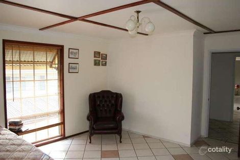 Property photo of 15 Robert Street Kanahooka NSW 2530