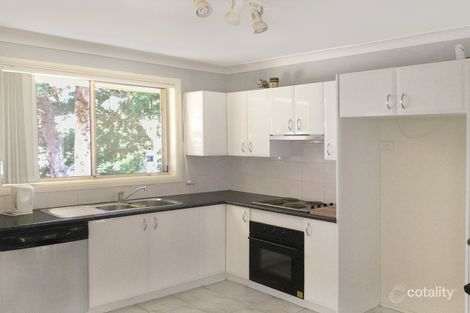 Property photo of 15/17 Poplar Crescent Bradbury NSW 2560