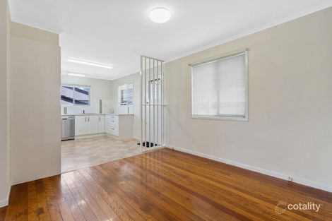 Property photo of 8 Lewana Street Mansfield QLD 4122