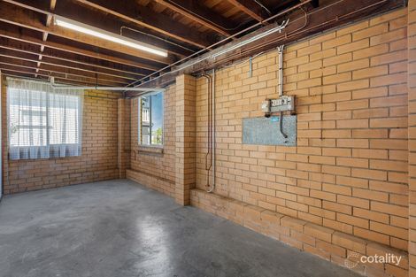 Property photo of 8 Lewana Street Mansfield QLD 4122