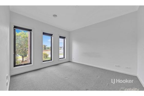 Property photo of 15 Stringyleaf Street Botanic Ridge VIC 3977