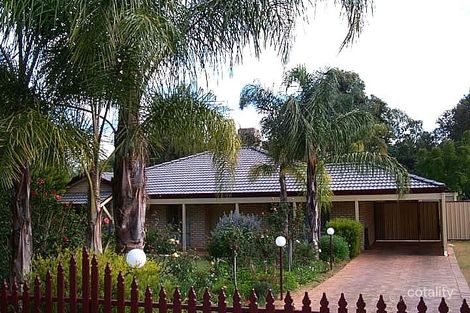 11 Birch Pl, Stoneville, WA 6081