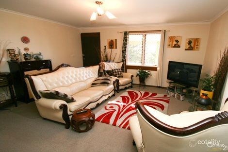 Property photo of 5 Lewana Place Orange NSW 2800
