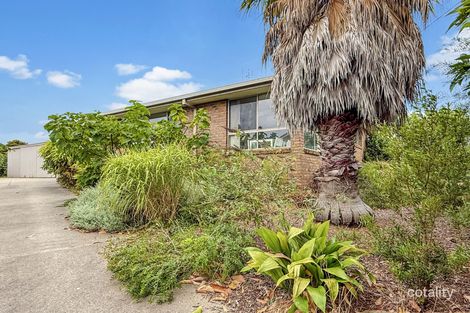 33 Grandview Rd, Lakes Entrance, VIC 3909