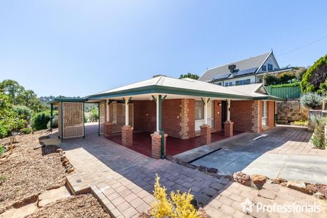 Property photo of 46 Amethyst Crescent Mount Richon WA 6112