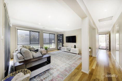Property photo of 17 Jean Macnamara Street Macgregor ACT 2615