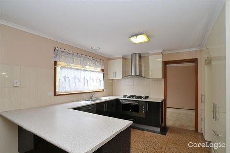 Property photo of 92 Wakley Crescent Wantirna South VIC 3152