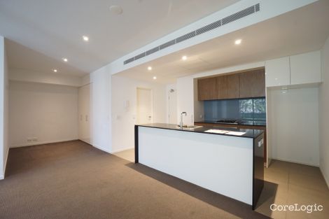 Property photo of 303/8 Saunders Close Macquarie Park NSW 2113