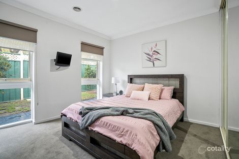 30 Deschamp Cres, Rowville, VIC 3178