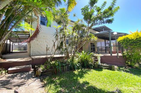 Property photo of 5 Pleasant Avenue Tannum Sands QLD 4680