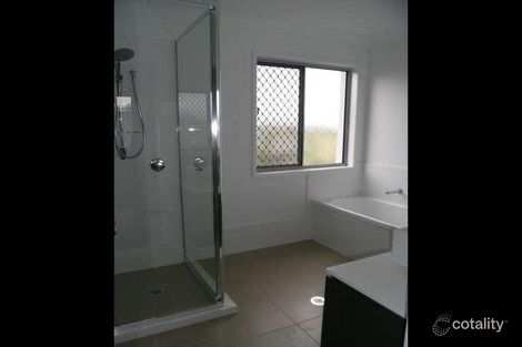 Property photo of 18 Carina Peak Drive Varsity Lakes QLD 4227