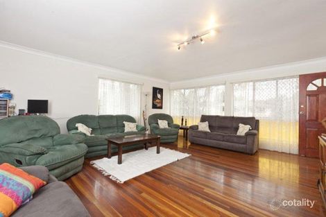 Property photo of 1 Clare Avenue Wynnum West QLD 4178