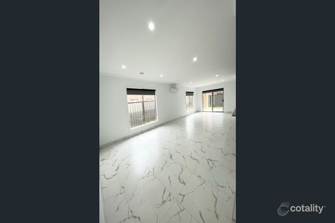 Property photo of 5 Pearce Way Craigieburn VIC 3064