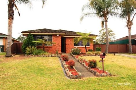 Property photo of 32 Semillon Crescent Eschol Park NSW 2558