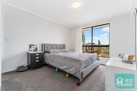 Property photo of 2 Eildon Court Meadow Heights VIC 3048