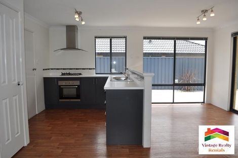 Property photo of 32 Plaistowe Boulevard Byford WA 6122