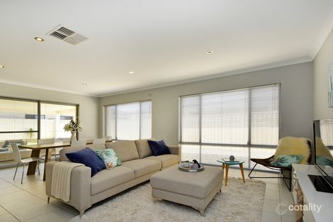 6 Frobisher Ave, Lake Coogee, WA 6166
