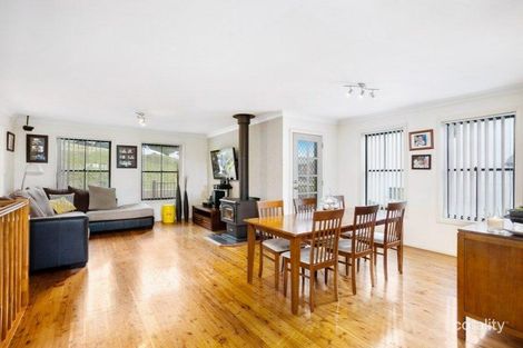 Property photo of 37 Sorensen Drive Figtree NSW 2525