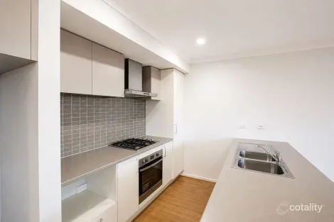 Property photo of 16 Edson Road Mickleham VIC 3064